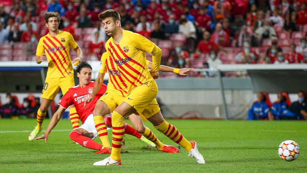 Doppelpack Darwin Auch Benfica Dupiert Barca Kicker