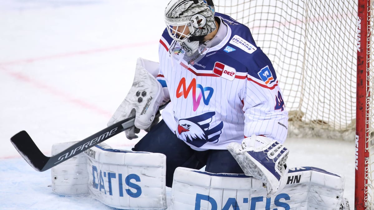 Goalie Dennis Endras kehrt zu den Augsburger Panthern zurück kicker