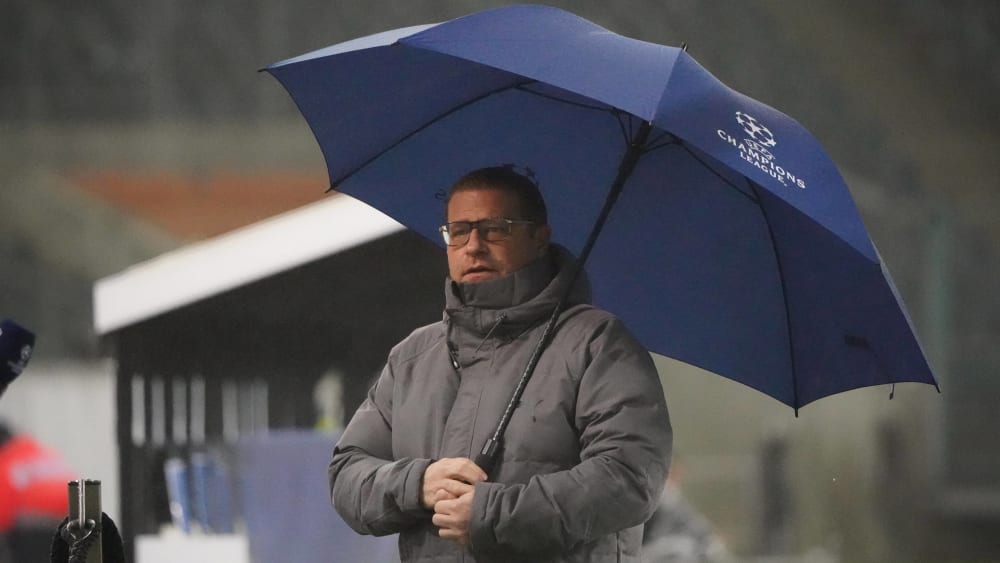 Schlag auf Schlag: Gladbachs Sportdirektor Max Eberl beklagt sich trotz der vielen Spiele nicht.