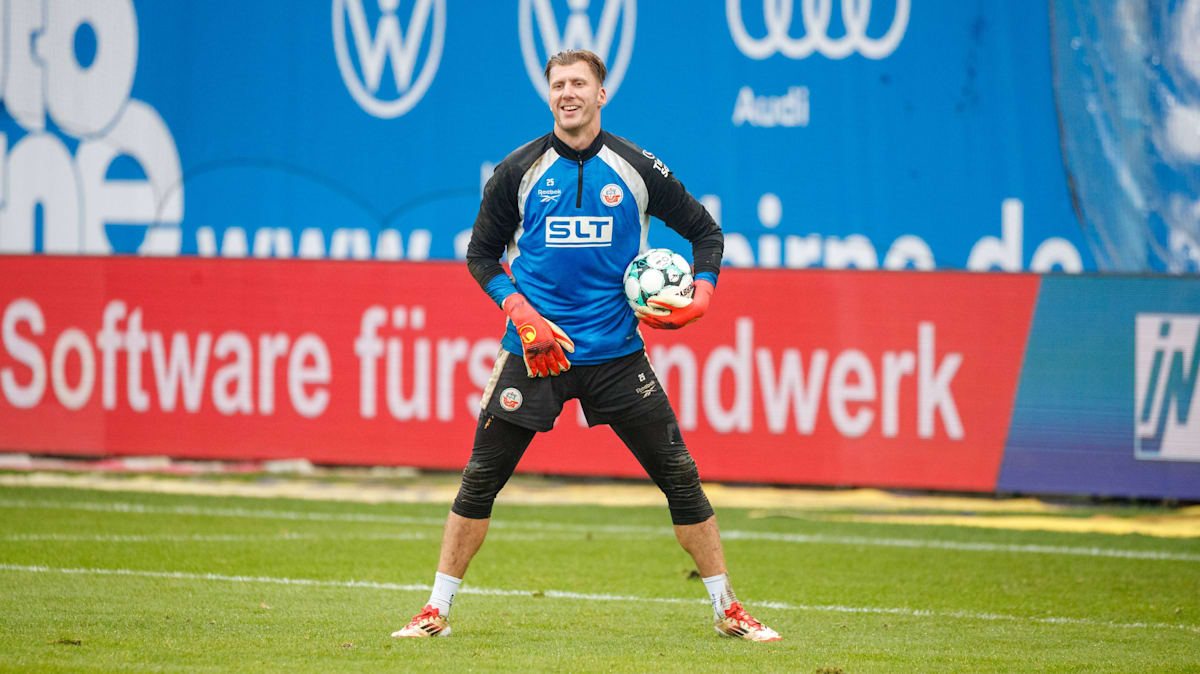 Hansa Rostock: Breitenreiter macht Klewin Hoffnung auf mehr - kicker