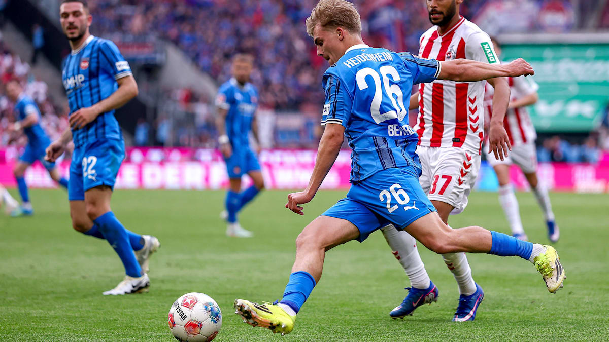 Augsburg nangunguna sa pagkuha kay Hennes Behrens ng Hoffenheim