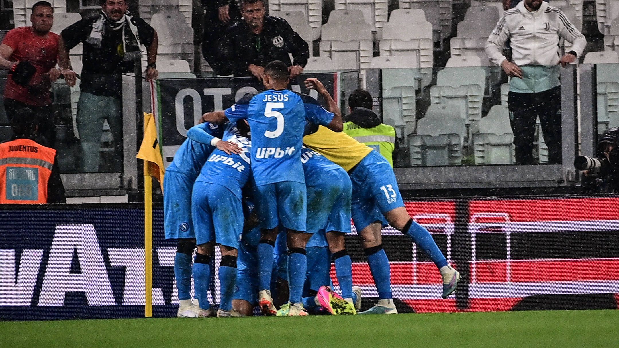 171 JuventusFans mit StadionZutrittsverboten belegt kicker