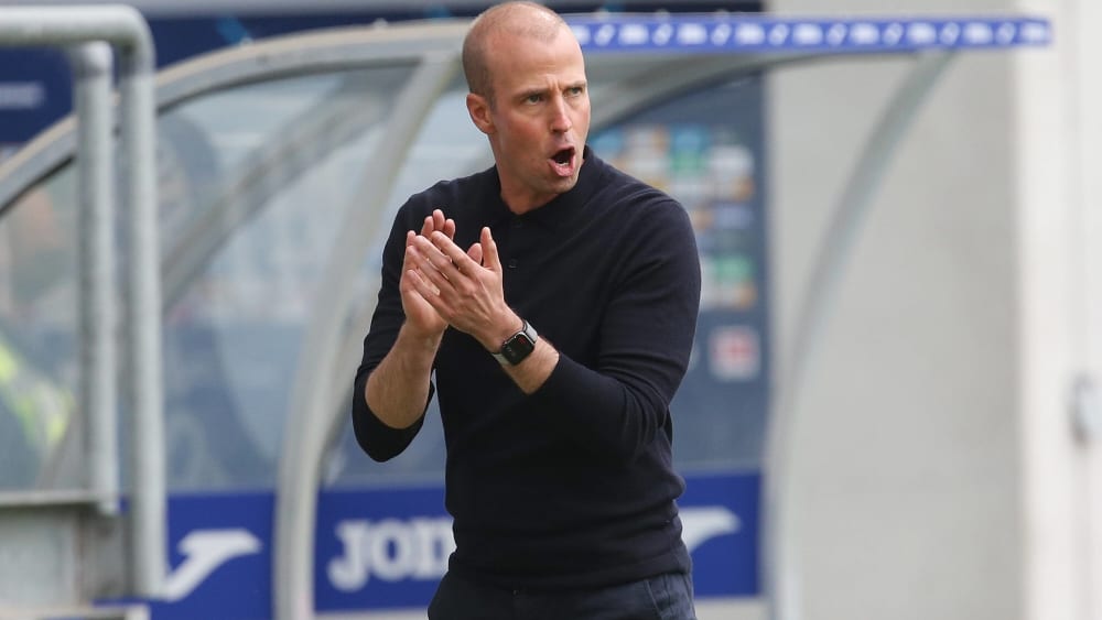 Hoffenheims Trainer Sebastian Hoeneß.