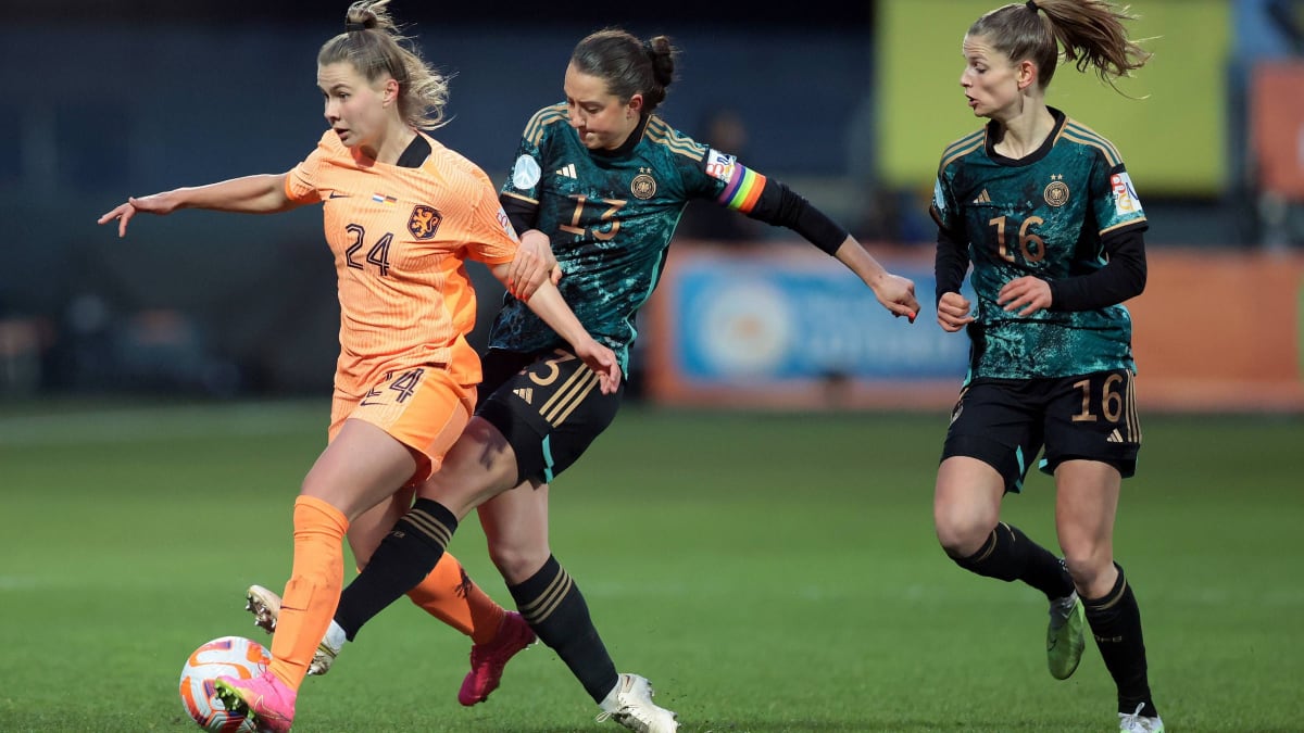 Bilder | Niederlande - Deutschland 0:1 | 2. Spieltag | Frauen ...