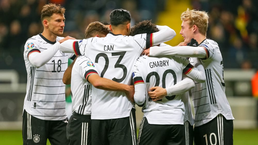 Deutsche Nationalmannschaft Landerspiel Gegen Spanien Abgesagt Kicker
