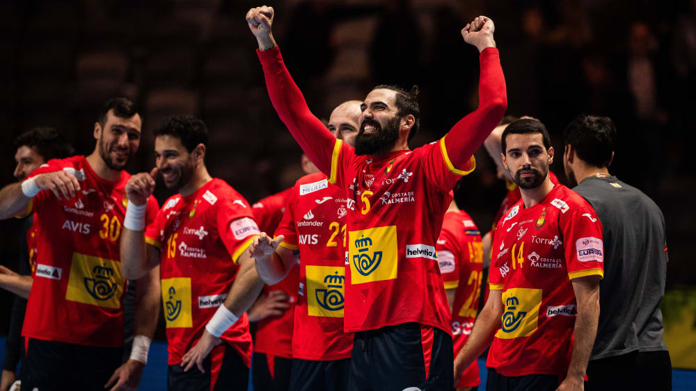 Unbändige Freude über den erneuten Finaleinzug: Spaniens Jorge Maqueda jubelt nach dem 34:32 gegen Slowenien.
