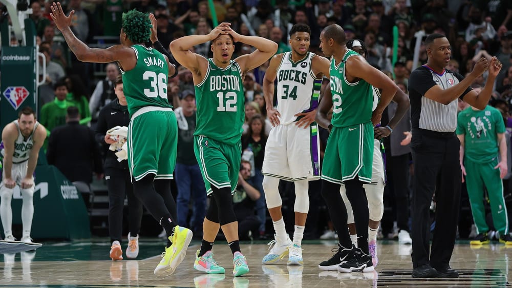 Unverständnis bei den Celtics: Für ein Foul an Marcus Smart gab es nur zwei Freiwürfe.
