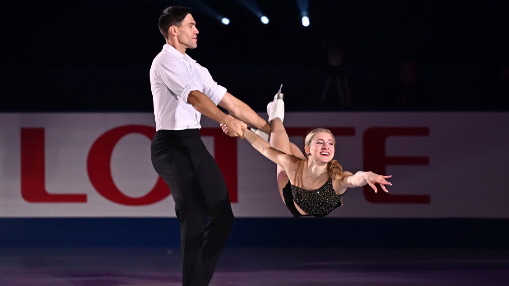 Eiskunstlauf Neues Traumpaar heißt Hase/Volodin kicker