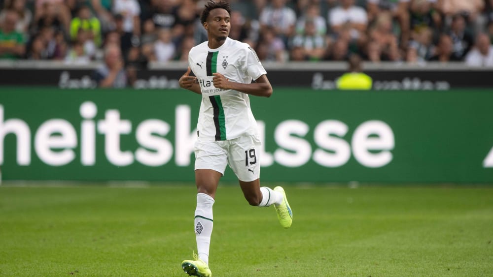 Ngoumou schon reif für die Startelf? kicker