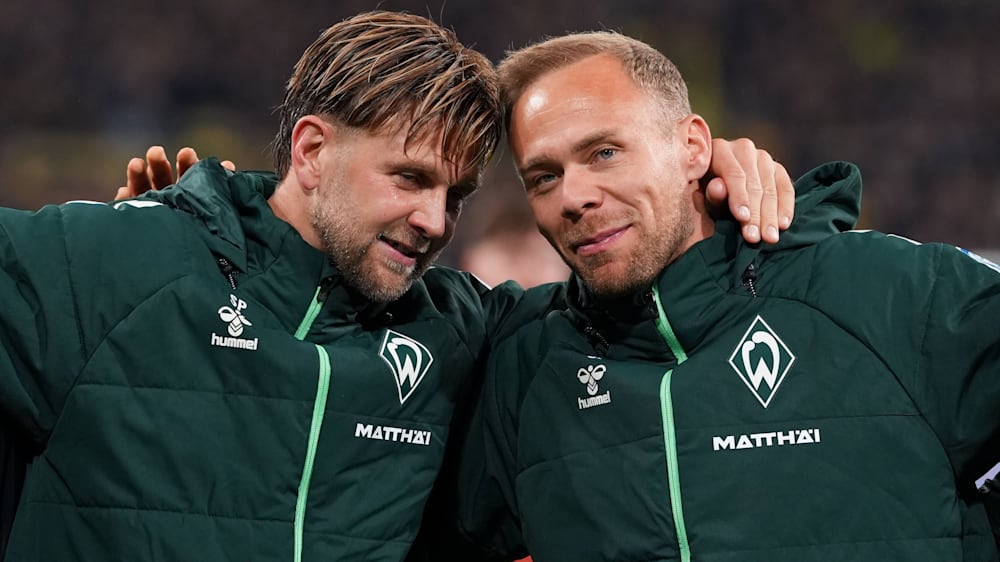Arm in Arm: Werders Top-Torjäger Niclas Füllkrug und Alexander Schlager