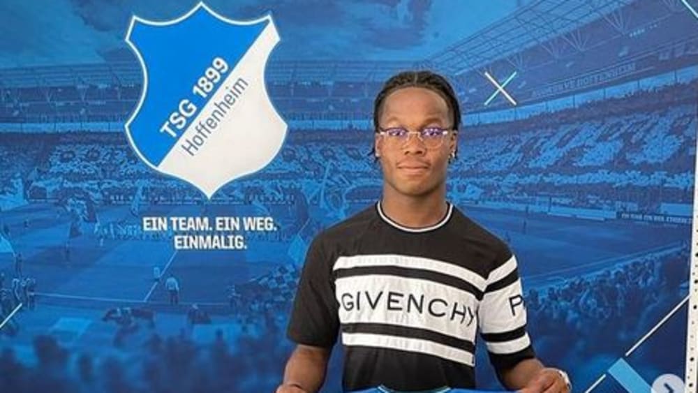 Präsentierte sich auf Instagram bereits mit Hoffenheimer Trikot: Mathieu Kambala.