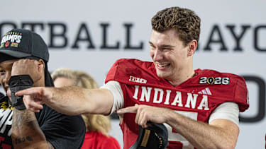 January 19, 2026, Indianapolis, Indiana, USA: Indiana Universitys Fernando Mendoza celebrates after winning the College Football National Championship over the University of Miami, 27-21. Monday, Jan. 19, 2026. Indianapolis USA - ZUMAr44_ 20260119_zsp_r44_018 Copyright: xThomasxJ.xRussox