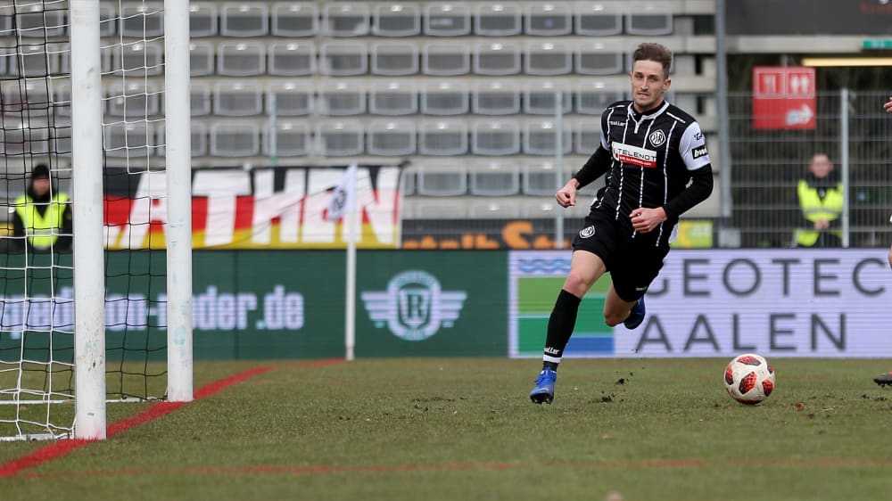 Stephan Andrist (hier noch im Trikot des VfR Aalen) schließt sich mit sofortiger Wirkung dem 1. FC Saarbrücken an.