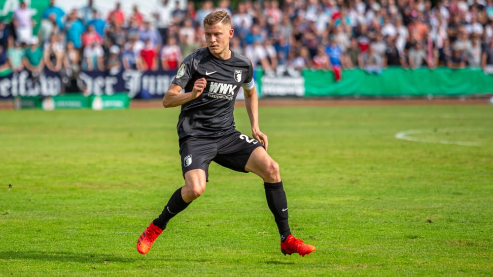 Alfred Finnbogason Autogrammkarte FC Augsburg 2019-20 Original Signiert
