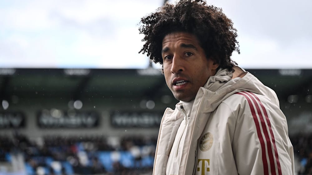 Er und die zweite Mannschaft des FC Bayern werden am Samstag nun doch nicht spielen: FCB-Trainer Dante