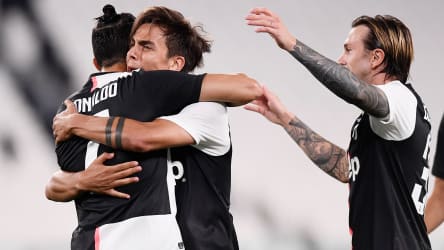 Paulo Dybala herzt