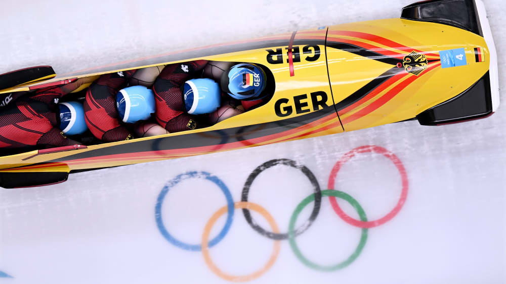 Doppelsieg im Vierer Friedrich erster Bobfahrer mit doppeltem Double