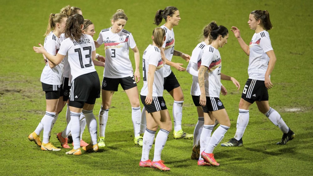 Reisen mit großen Erwartungen zur EM: die Frauen der Deutschen Nationalmannschaft.