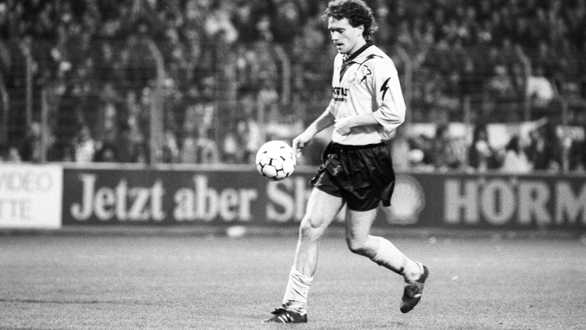 Dreierpack beim Debüt: Haaland ist der siebte Bundesliga ...