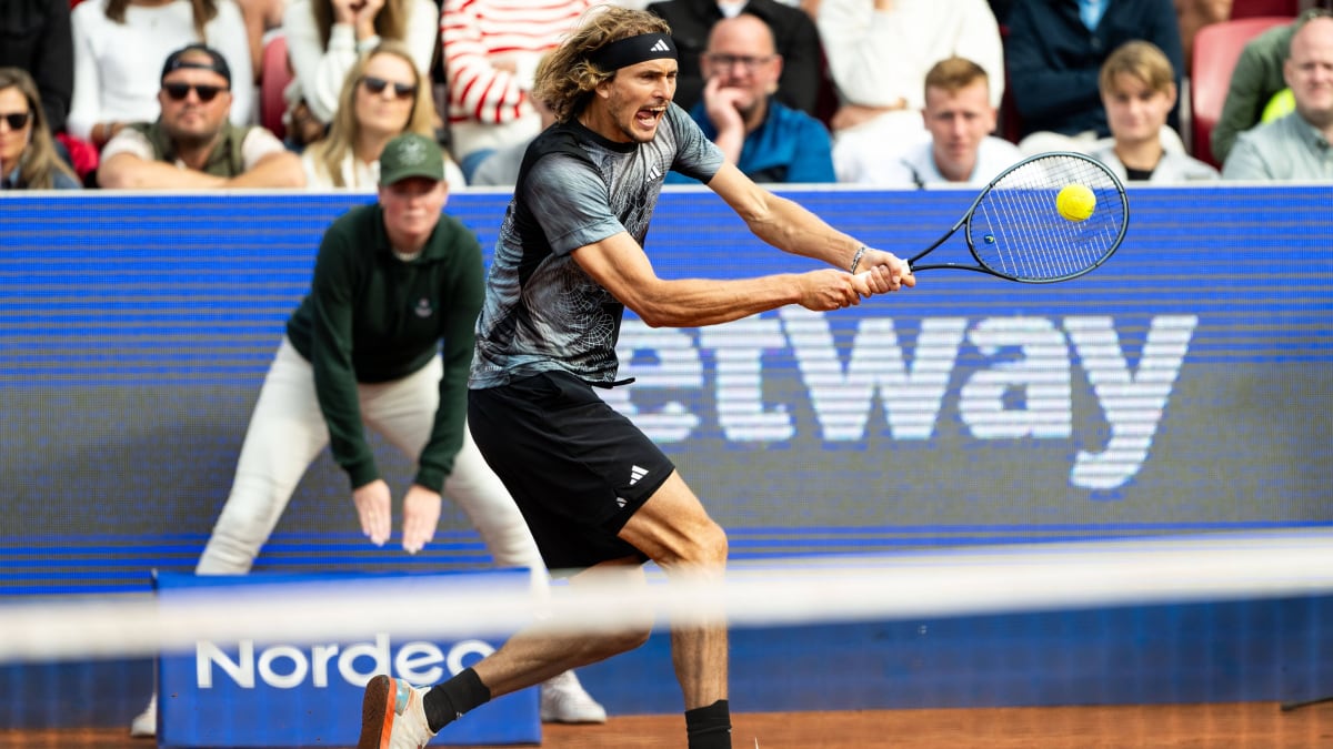 Tennis Alexander Zverev gewinnt Auftakt-Match in Schweden