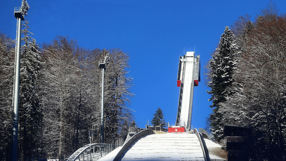 Noch ist unklar, ob 2031 die Skiflug-WM hier ausgetragen wird: Die Sprungschanze in Oberstdorf