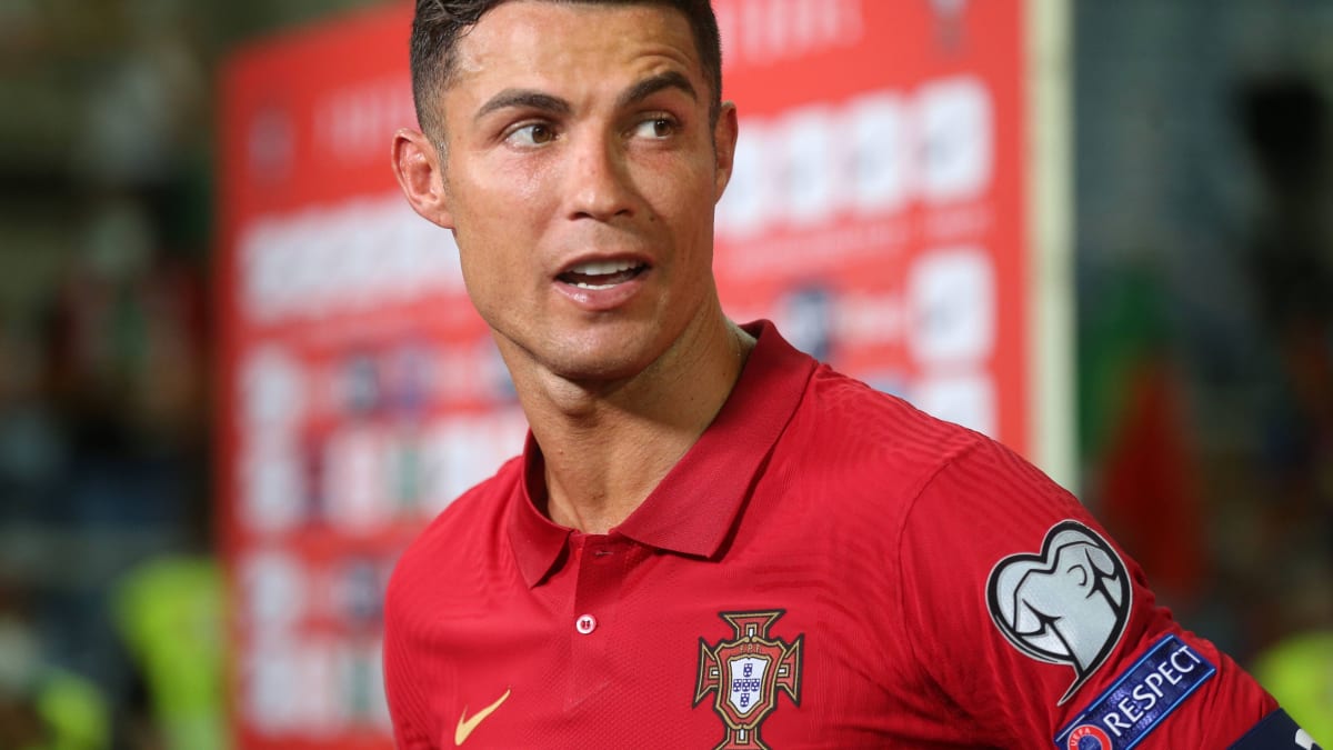 Australia want to lure Cristiano Ronaldo to their home league
