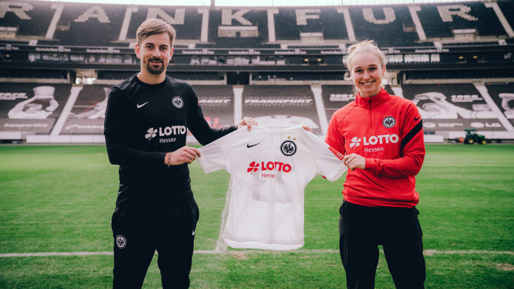 Freut sich auf ihre neue Aufgabe: Alexandra Johannsdottir (mit Trainer Niko Arnautis).