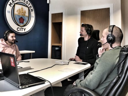 Benni Zander und Alex Schlüter mit Ilkay Gündogan