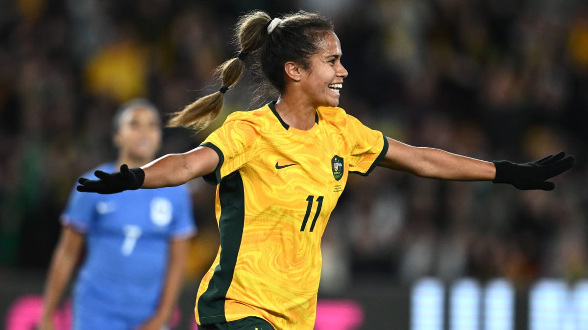 Ahead of Australian record crowd: Matildas beat France