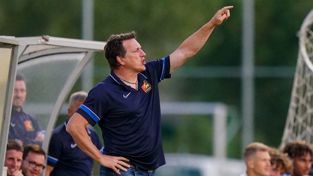 Andi Herzogs späte Premiere bei der Admira kicker