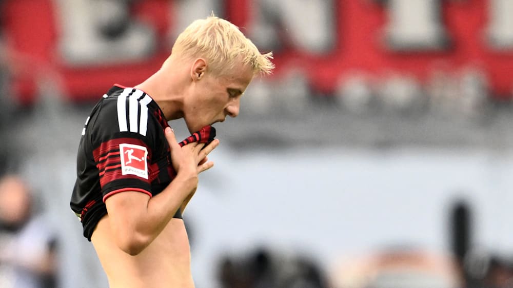 Frust über seinen Fehler vor dem Gegentor zum 2:2: Mittelfeldspieler Oscar Höjlund nutzt seine Chance nicht.
