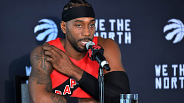 September 28, 2026, Toronto, On, Canada: Toronto Raptors forward Kawhi Leonard speaks at the Raptors media day in Toronto on Monday, Sept. 28, 2026. Canada News - September 28, 2026 PUBLICATIONxINxGERxSUIxAUTxONLY - ZUMAc35_ 20260928_zaf_c35_030 Copyright: xJonxBlackerx