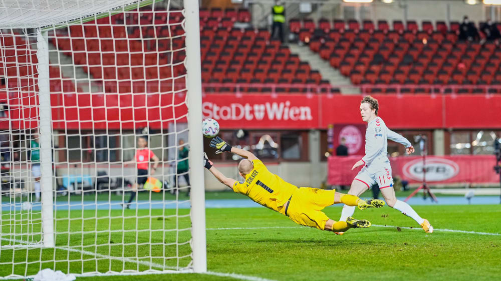 Traf kurz nach seiner Einwechselung zum 1:0 und später zum 4:0-Endstand: Andreas Skov Olsen (r.).