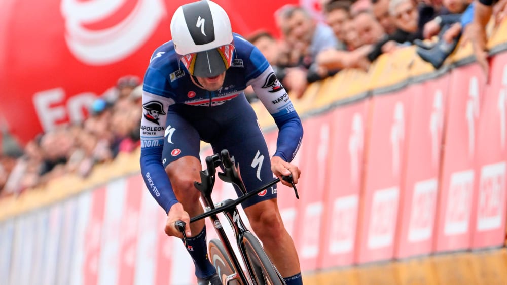 PolenRundfahrt Cattaneo gewinnt Zeitfahren Spannung im Kampf um