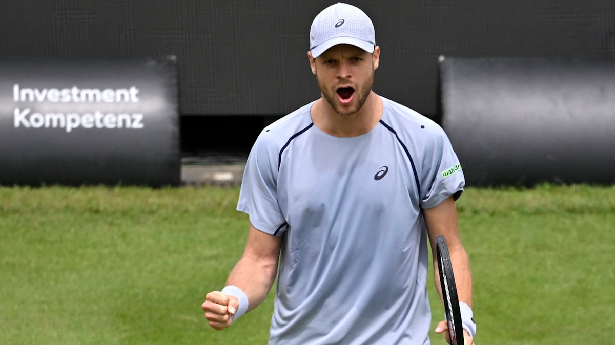 Hanfmann und Struff erreichen Achtelfinale von Stuttgart