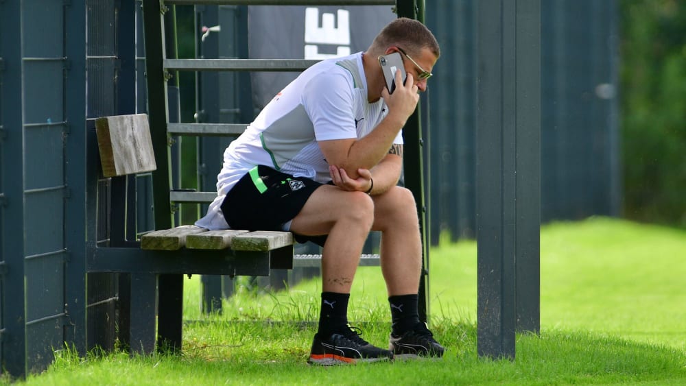 Max Eberl ist intensiv mit den Transferthemen rund um Borussia Mönchengladbach beschäftigt.