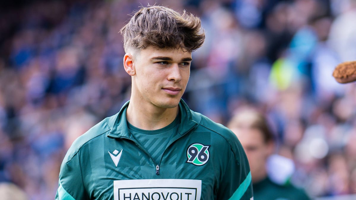 Freiburg gibt Weißhaupt an Darmstadt ab