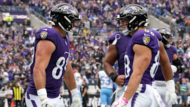 Oct 4, 2026; Baltimore, Maryland, USA;  Baltimore Ravens tight end Mark Andrews (89) reacts after a touchdown with Baltimore Ravens tight end Matt Hibner (88) during the second quarter against the Tennessee Titans at M&amp;T Bank Stadium.  Mandatory Credit: Mitch Stringer-Imagn Images