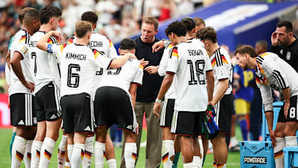 Bereits gegen Curacao nutzte Bundestrainer Julian Nagelsmann die Trinkpausen, um seinem Team Anweisungen mit auf den Weg zu geben.