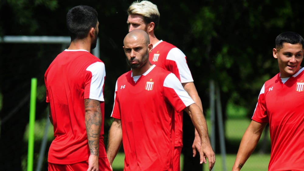 Zurück in der Heimat: Javier Mascherano Anfang 2020 im Trikot von Estudiantes.