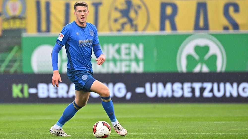 Braunschweigs Florian Flick kündigt für sich und seine Kollegen eine harte Trainingswoche an