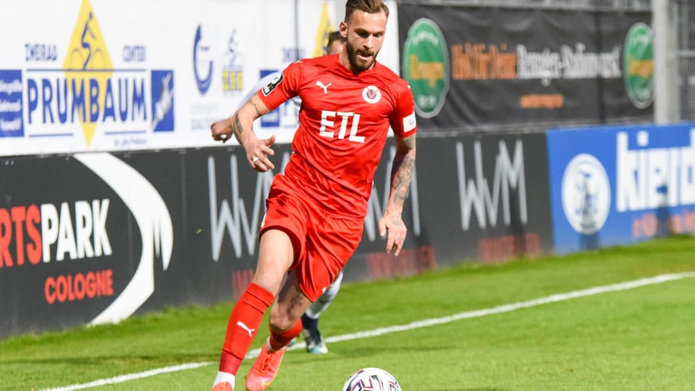 Wechselt von Viktoria Köln zu Rot-Weiß Oberhausen in die Regionalliga West: Fabian Holthaus.