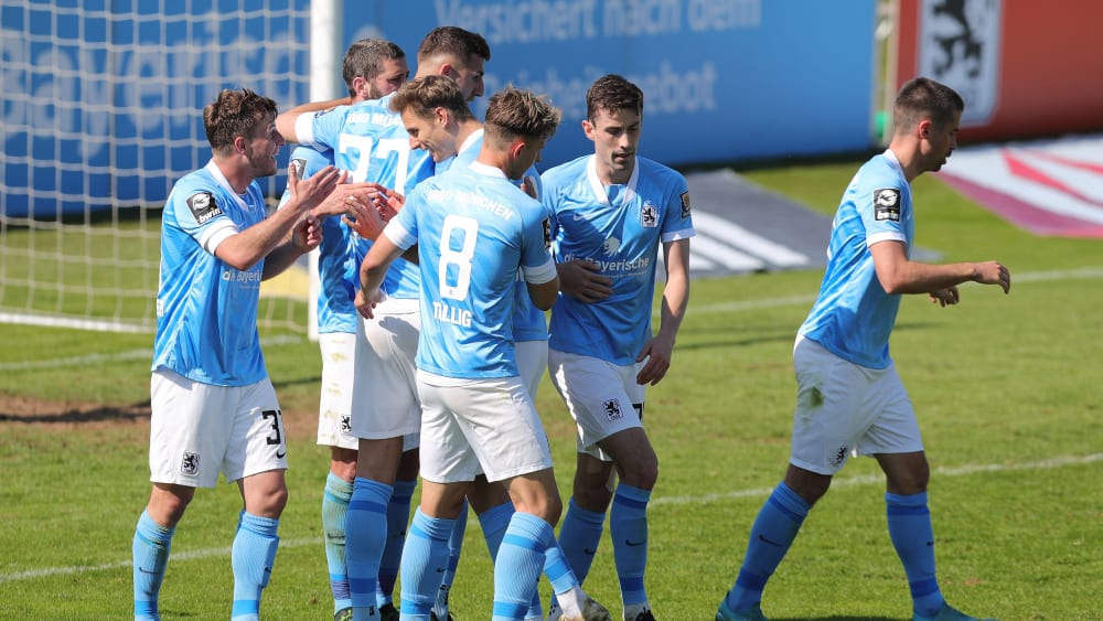 Jubel bei den Löwen nach dem 3:2-Siegtreffer.