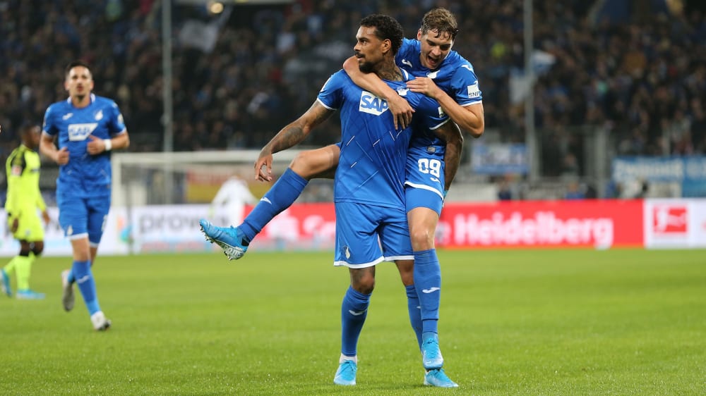 Hoffenheims Torschützen unter sich: Jürgen Locadia (li.) und Robert Skov.