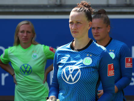 Almuth Schult