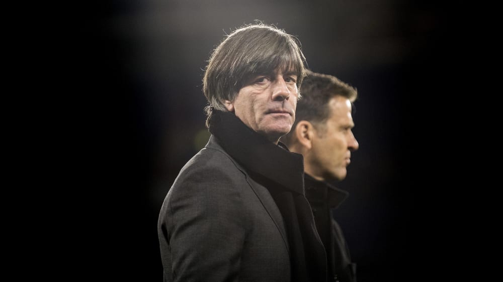 Die DFB-Spitze ist weiterhin von Bundestrainer Joachim Löw überzeugt.