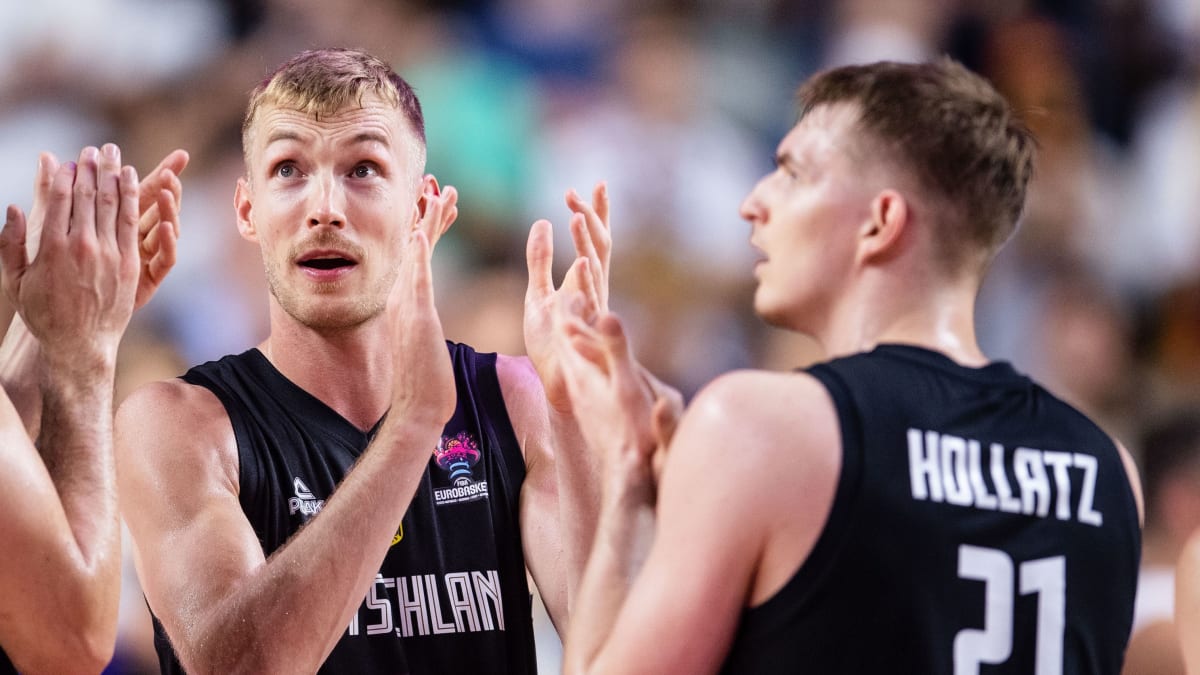 WMQualifikation im Blick Herbert nominiert drei EMHelden kicker