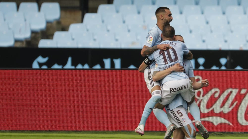 0:1 und 1:2 aufgeholt: Dank Iago Aspas' Freistoßtor hat sich Celta Vigo ein 2:2 gegen den großen FC Barcelona verdient.