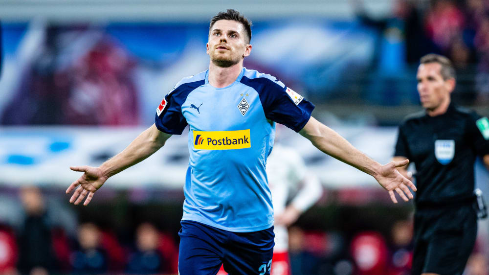 "Tobi steht genau vor ihm und sieht, welche Gestik er macht": Gladbachs Offensivspieler Jonas Hofmann.