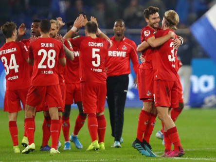Glückliche Geißböcke: Die Kölner bejubelt das 1:1.